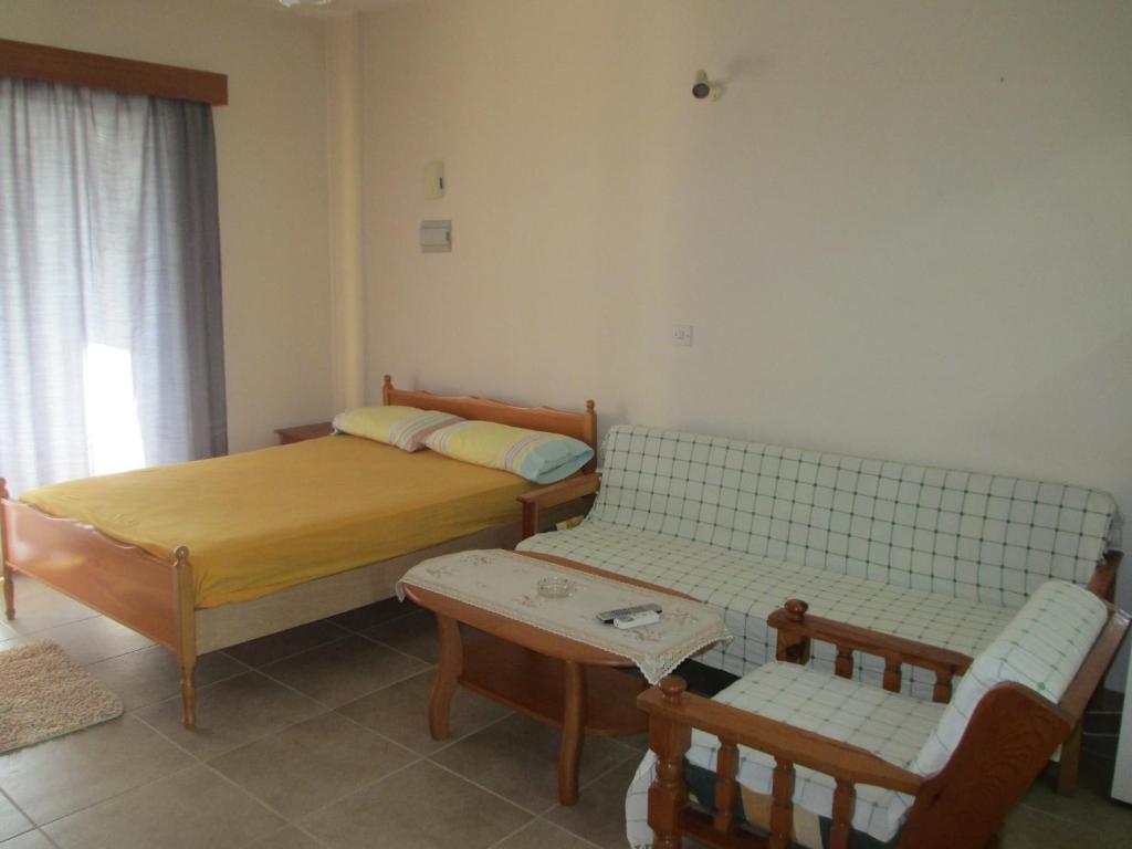 Zoe'S Court Aparthotel Klorakas Rom bilde