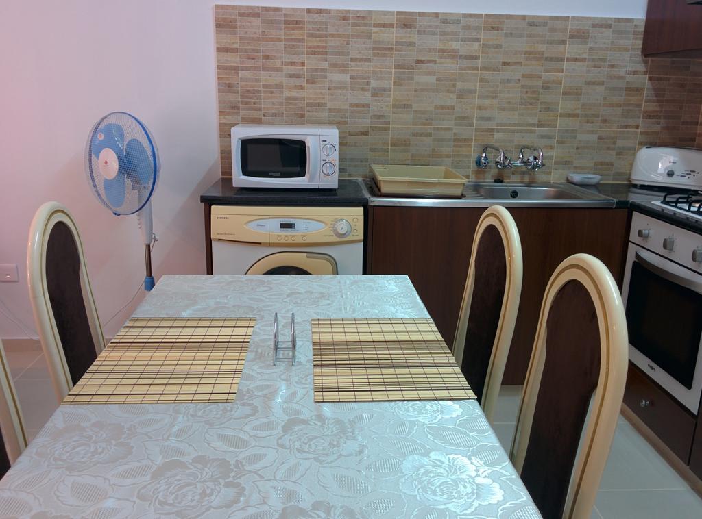 Zoe'S Court Aparthotel Klorakas Rom bilde